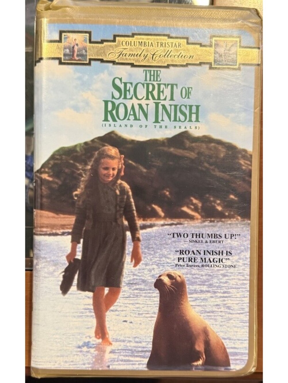Columbia TriStar Family Collection The Secret of Roan Inish VHS NTSC PG 1994